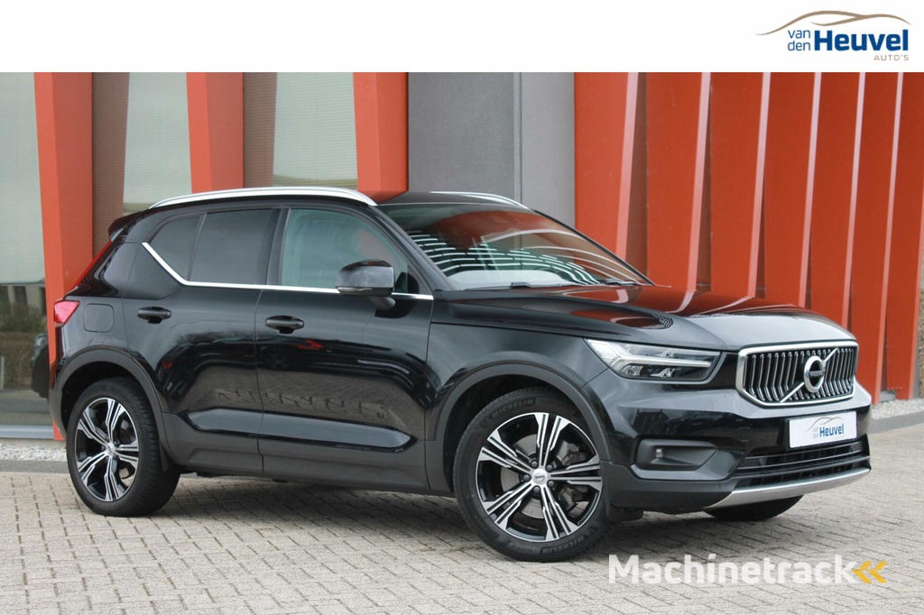 Volvo XC40 T4 Recharge Inscription | Leder | Trekhaak | 19 Inch | Keyless