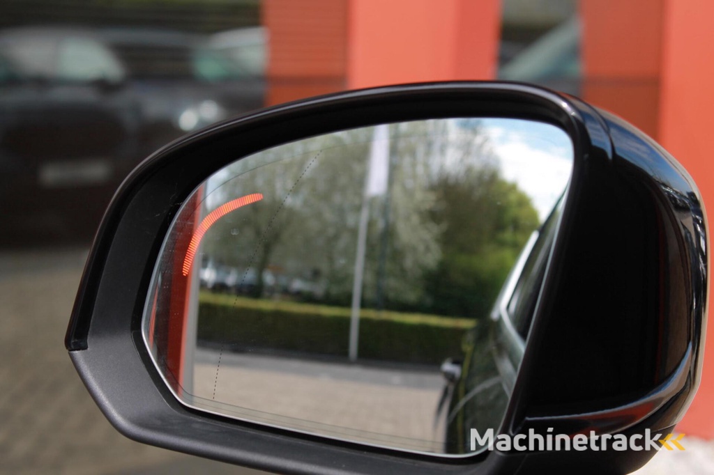 Volvo XC40 T4 Recharge Inscription Expression | BLIS | Parkeercamera | Keyless