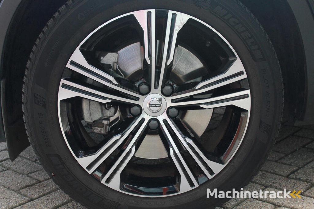 Volvo XC40 T4 Recharge Inscription Expression | BLIS | Parkeercamera | Keyless