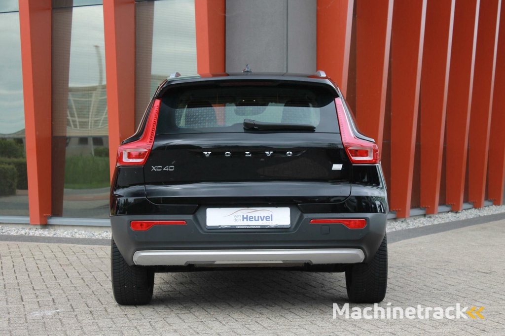 Volvo XC40 T4 Recharge Inscription | Leder | Electr. Stoelen | Parkeercamera | Stoelverwarming | Keyless