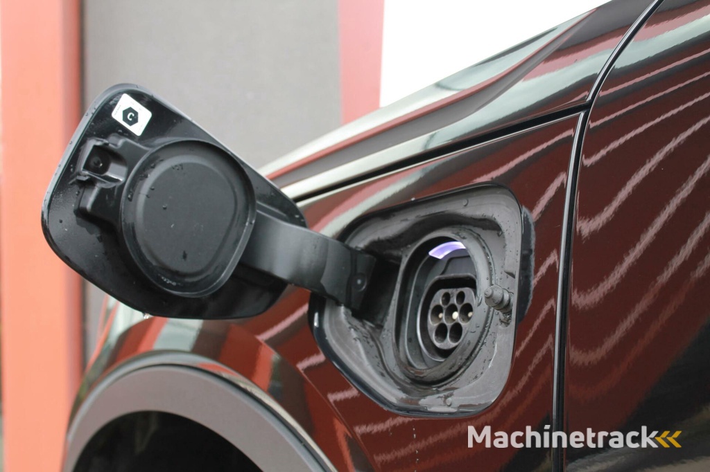 Volvo XC40 T4 Recharge Inscription | Leder | Electr. Stoelen | Parkeercamera | Stoelverwarming | Keyless