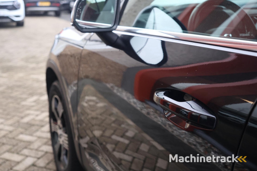 Volvo XC40 T3 Inscription | Parkeercamera | Stoelverwarming | Leder | Trekhaak