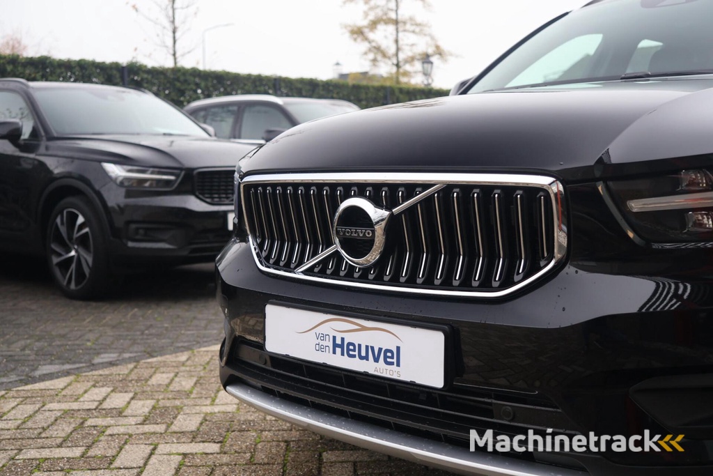 Volvo XC40 T3 Inscription | Parkeercamera | Stoelverwarming | Leder | Trekhaak