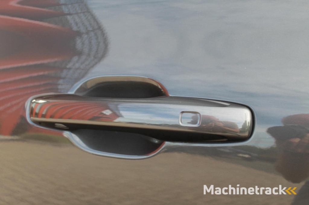 Volvo XC60 T6 Recharge AWD Inscription | Longe Range | Panoramadak | Stoelverwarming | Parkeercamera | Keyless