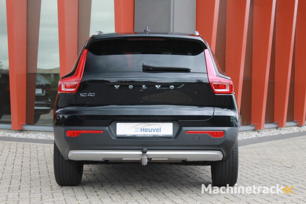 Volvo XC40 T4 Recharge Inscription | Trekhaak | Leder | Parkeercamera | Keyless