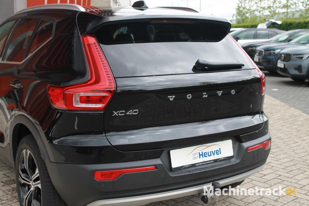 Volvo XC40 T4 Recharge Inscription | Trekhaak | Leder | Parkeercamera | Keyless
