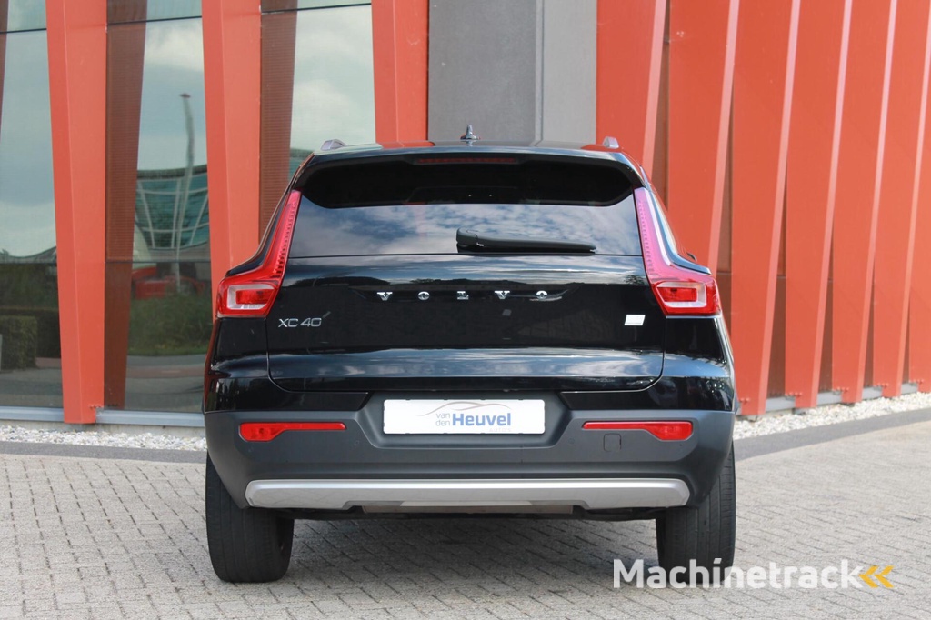 Volvo XC40 T4 Recharge Inscription Expression | Stoelverwarming | Parkeercamera | Extra Getint glas I Keyless
