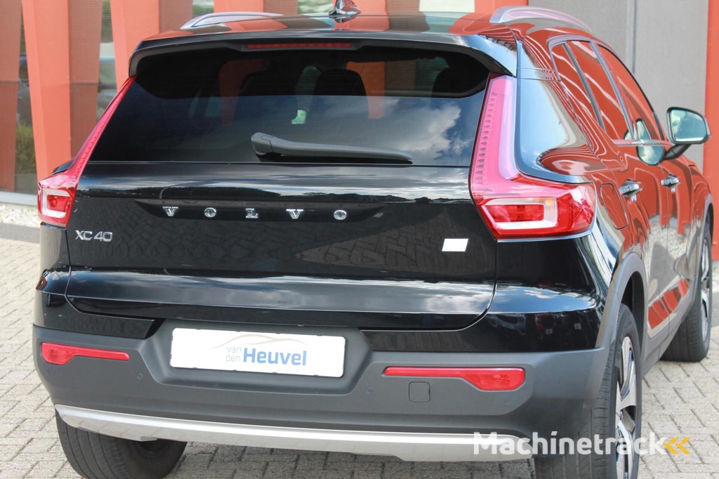 Volvo XC40 T4 Recharge Inscription Expression | Stoelverwarming | Parkeercamera | Extra Getint glas I Keyless