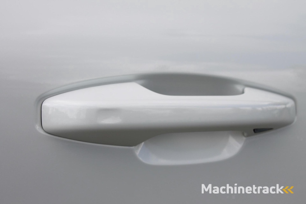 Volvo C40 Recharge Twin Ultimate 78 kWh| Stoelverwarming | 360° Camera | Panoramadak | BLIS | Pilot Assist | Full Electric | Zero-emissie