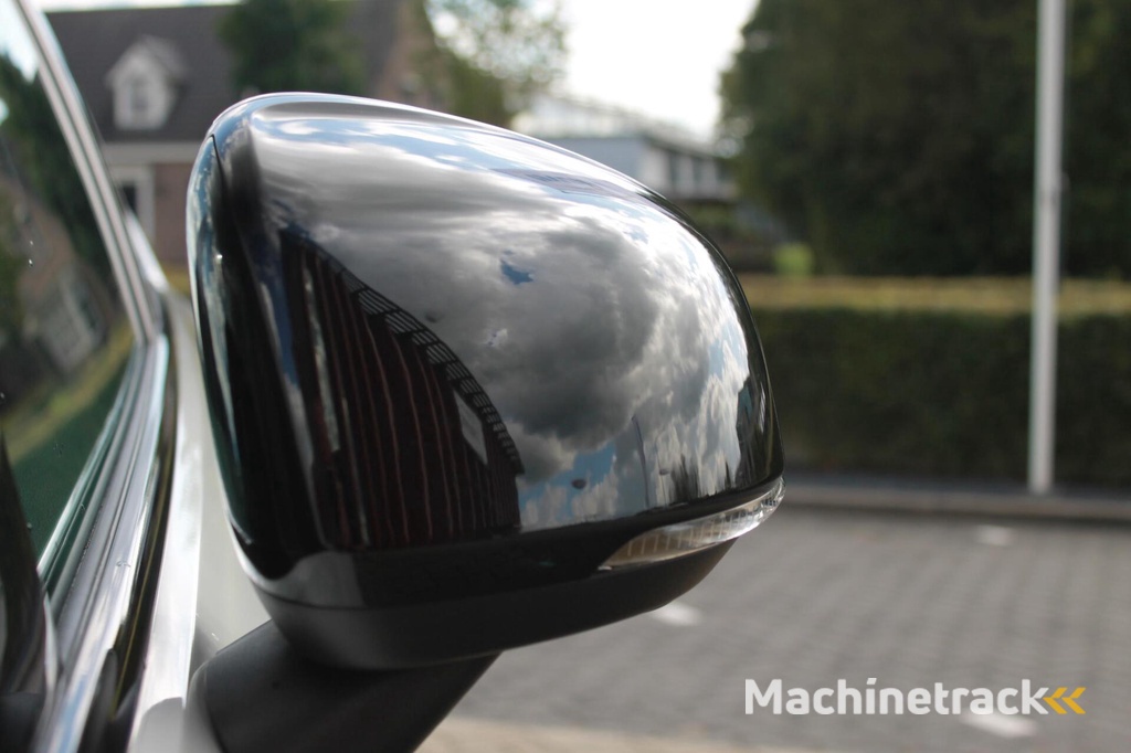 Volvo C40 Recharge Twin Ultimate 78 kWh| Stoelverwarming | 360° Camera | Panoramadak | BLIS | Pilot Assist | Full Electric | Zero-emissie