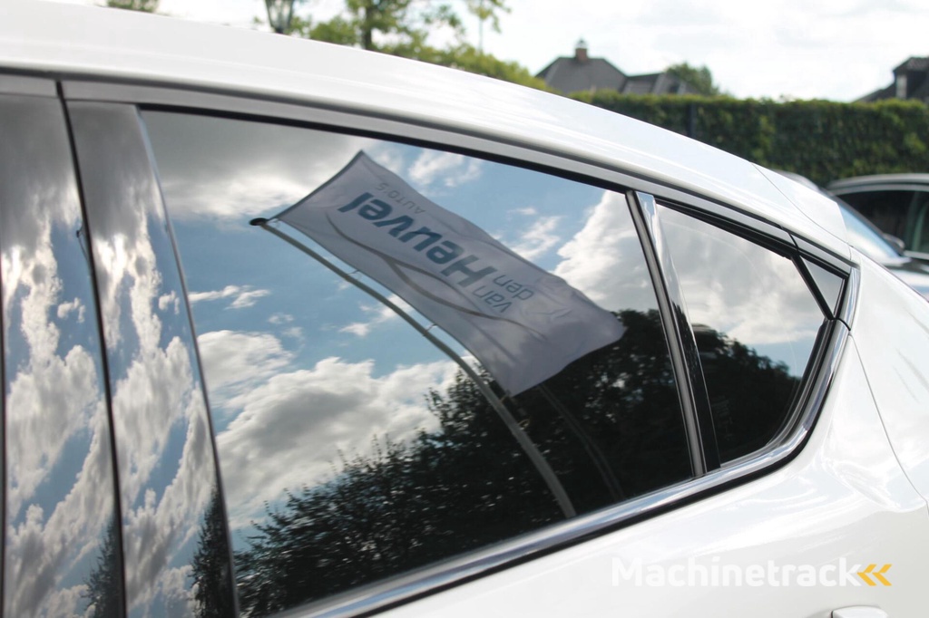 Volvo C40 Recharge Twin Ultimate 78 kWh| Stoelverwarming | 360° Camera | Panoramadak | BLIS | Pilot Assist | Full Electric | Zero-emissie