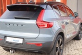 Minituur van Volvo XC40 T4 Recharge R-Design | Stoelverwarming | Parkeercamera | Trekhaak | Keyless | Glossy Black