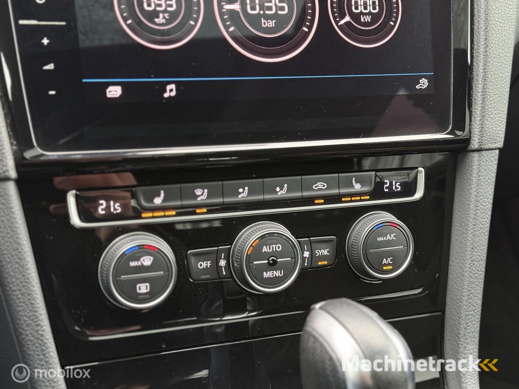 Volkswagen Golf 2.0 TSI 4Motion R | Pano | Maxton | Remus | DCC| Dynaudio