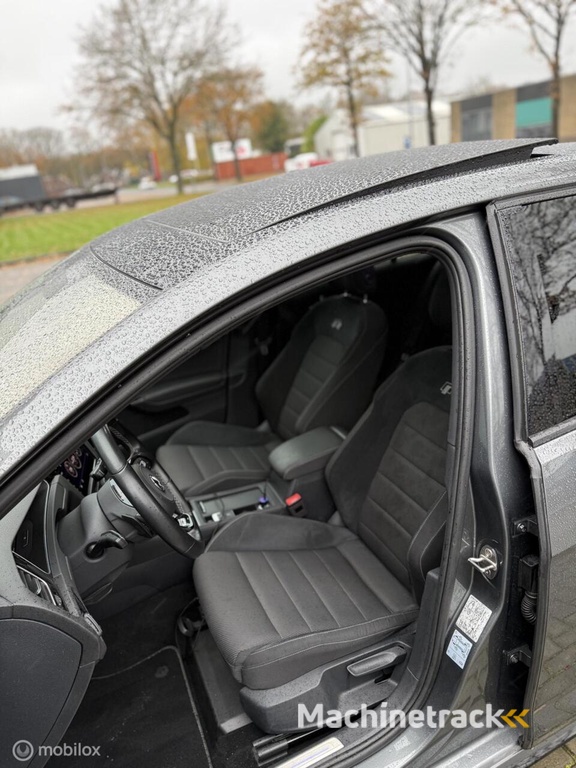 Volkswagen Golf 2.0 TSI 4Motion R | Pano | Maxton | Remus | DCC| Dynaudio